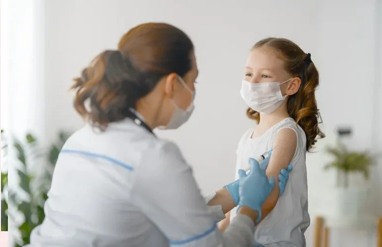 
                                                                                             Çocuk Felci (Poliomyelit): Bilmeniz Gerekenler
                                            